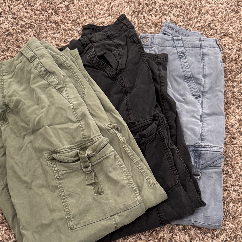 AE Women’s Pants - Green, Black, and Blue